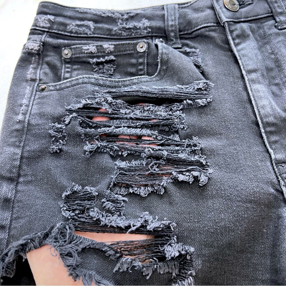 AEO Jean Shorts Distressed Vintage Hi Rise Festival Cut Off Black Denim 6 - Picture 10 of 12